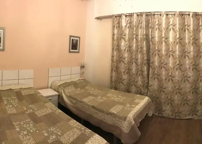 Center Where Falla Starts